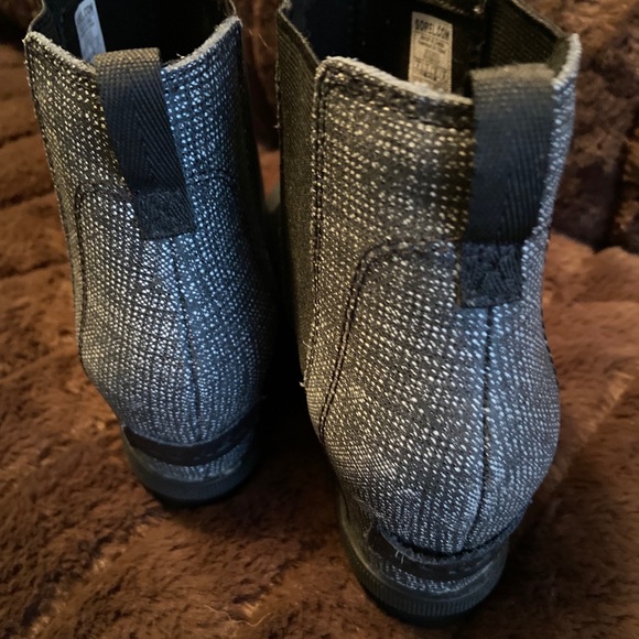 Sorel Kids Girl's Joan of Arctic Wedge II Chelsea - Picture 5 of 7